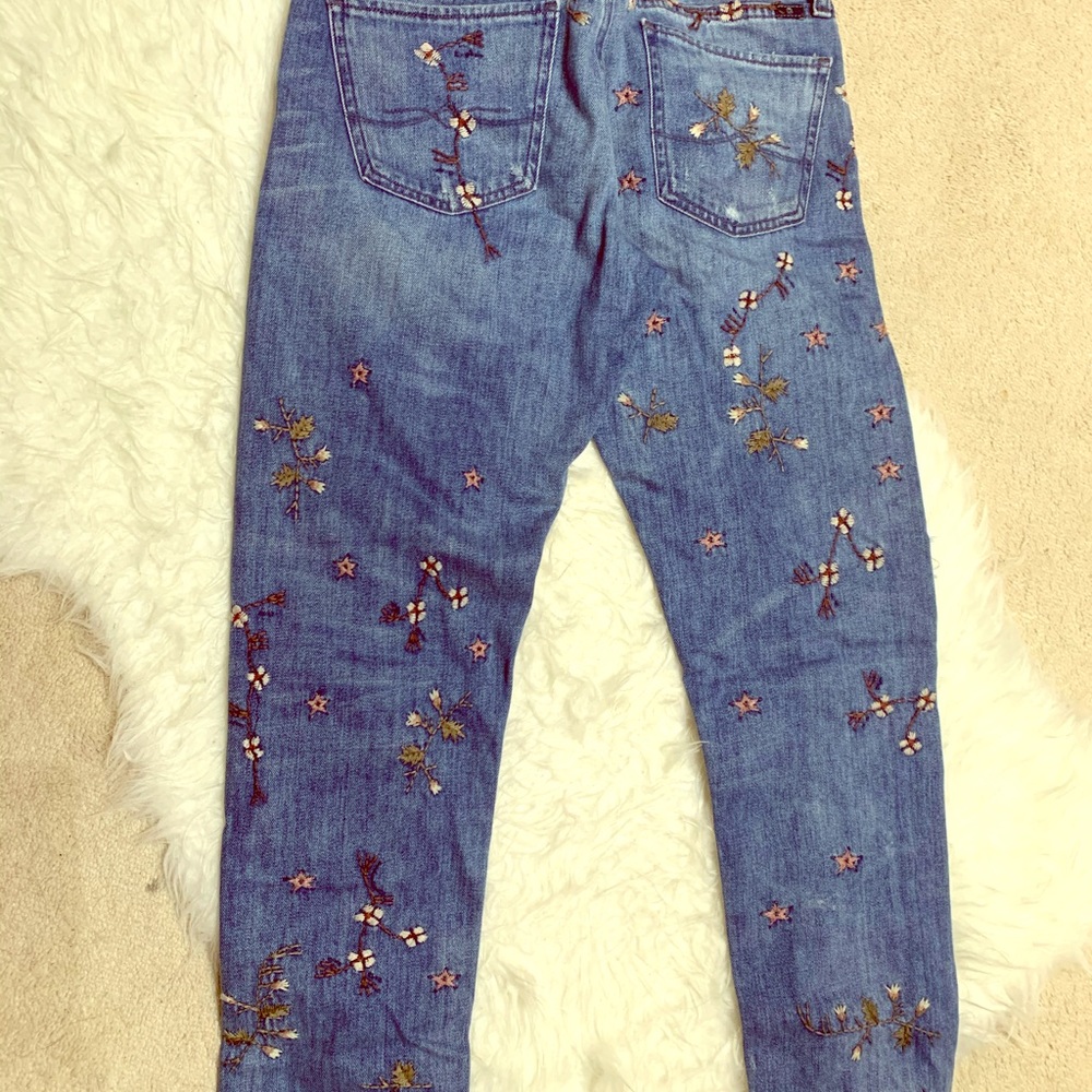 Jeans with Flowers Pattern - Picture 2 of 2